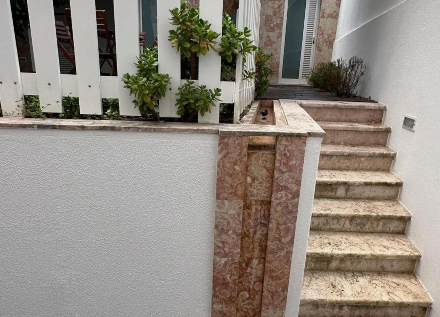 Flh Alcantara Stylish Duplex With Terrace Lisbon Portugal